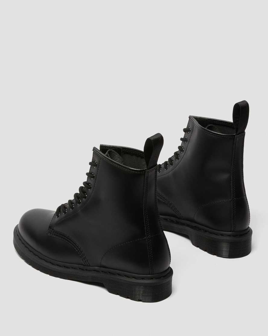 stivali con lacci da uomo dr martens 1460 mono smooth neri
