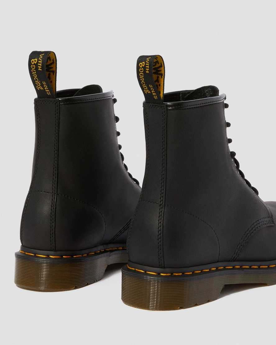 stivali con lacci dr martens 1460 greasy da uomo neri