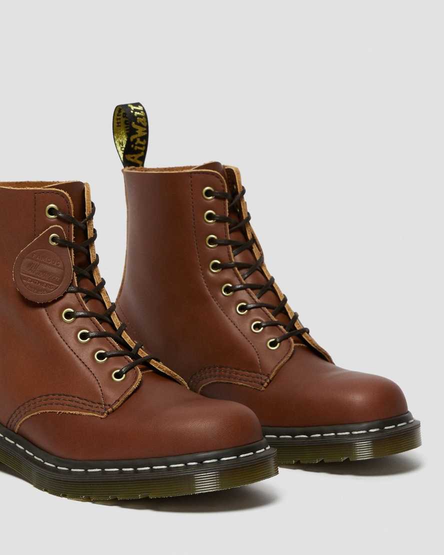 stivali stringati da uomo dr martens 1460 veg tan