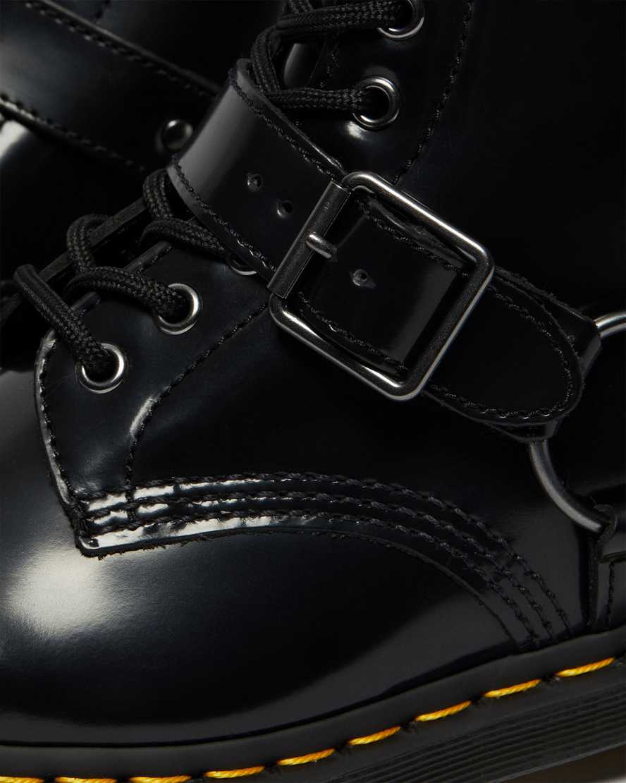 stivali con lacci da uomo dr martens 1460 harness neri