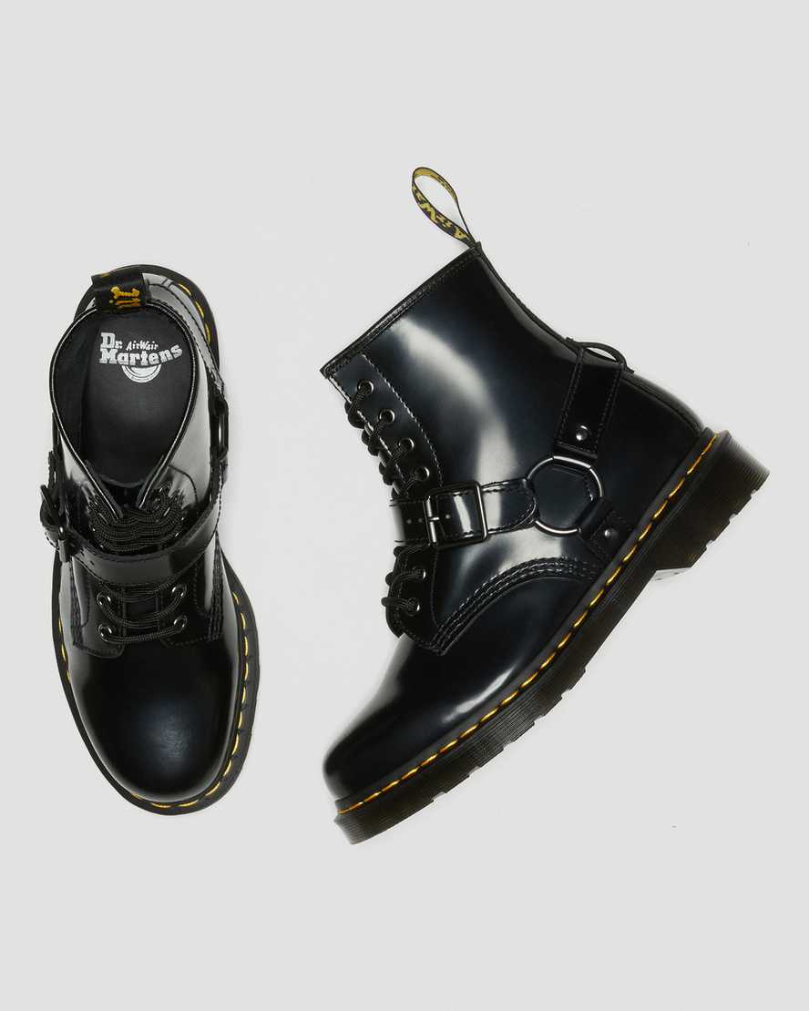 stivali con lacci da uomo dr martens 1460 harness neri